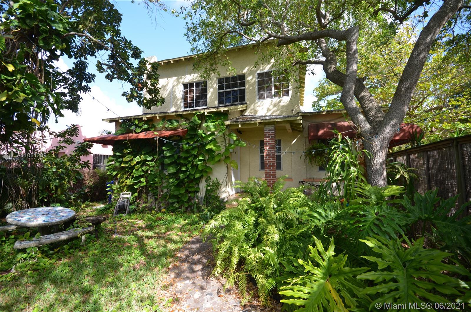 See details / 2161 sq. ft. $ 2021-06-02 0 Photo
