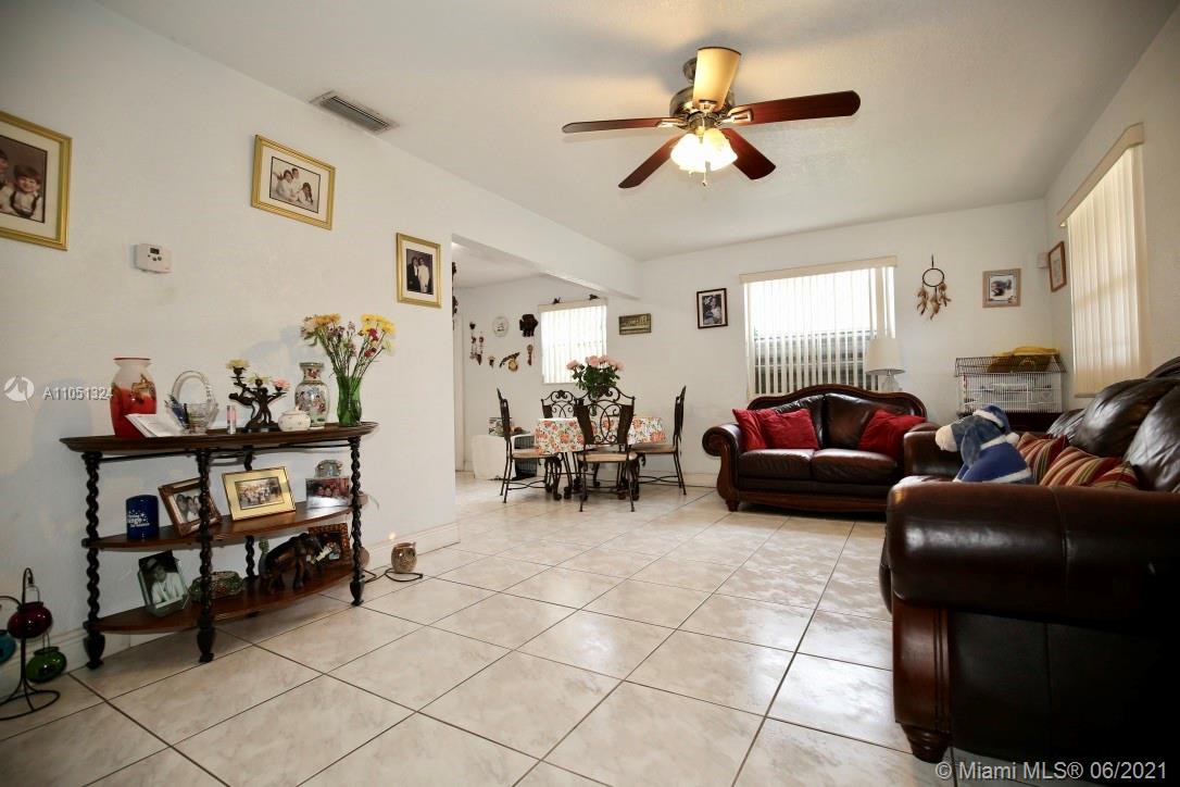 See details / 1915 sq. ft. $ 2021-06-02 0 Photo