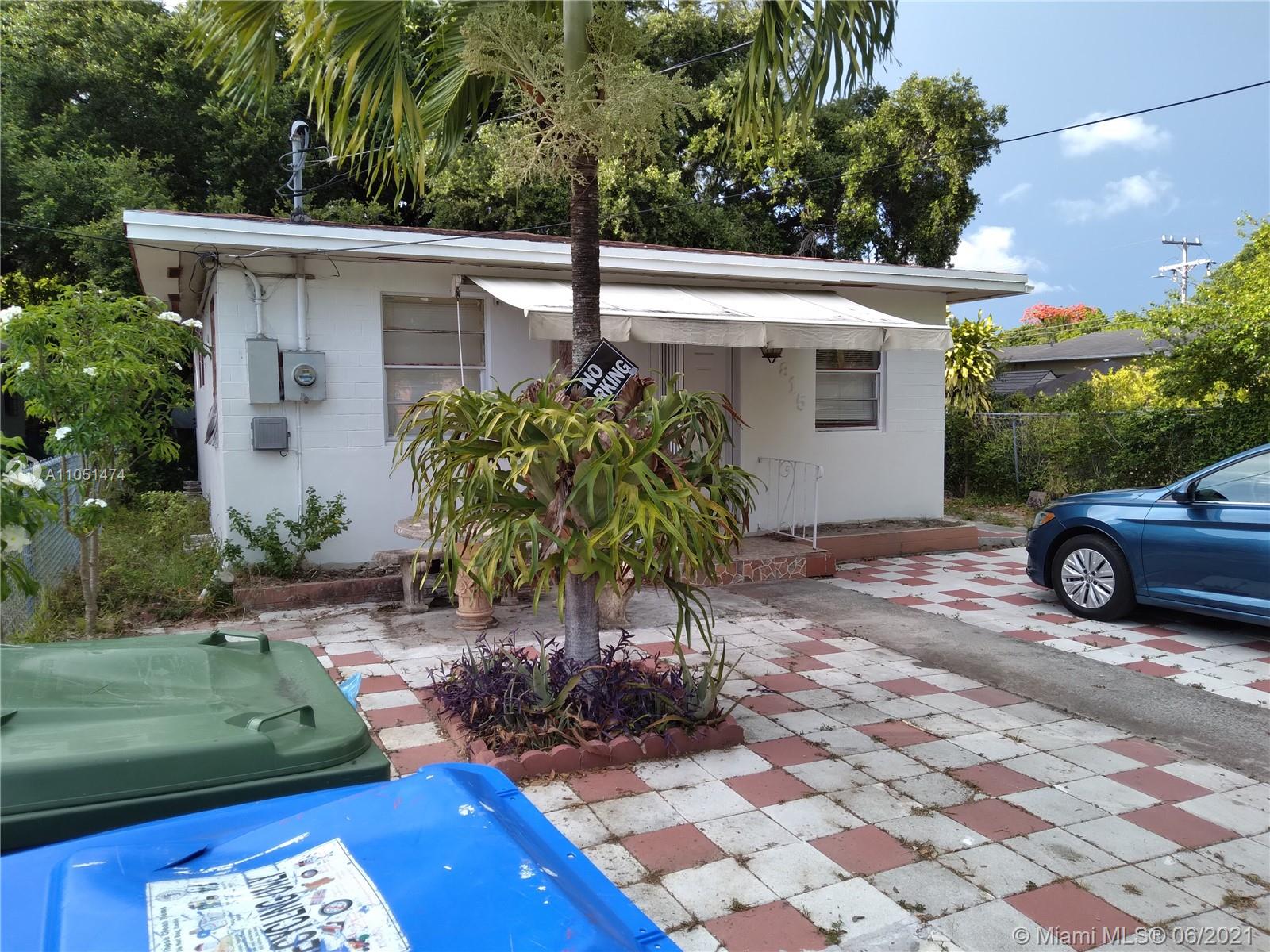 See details / 864 sq. ft. $ 2021-06-03 0 Photo
