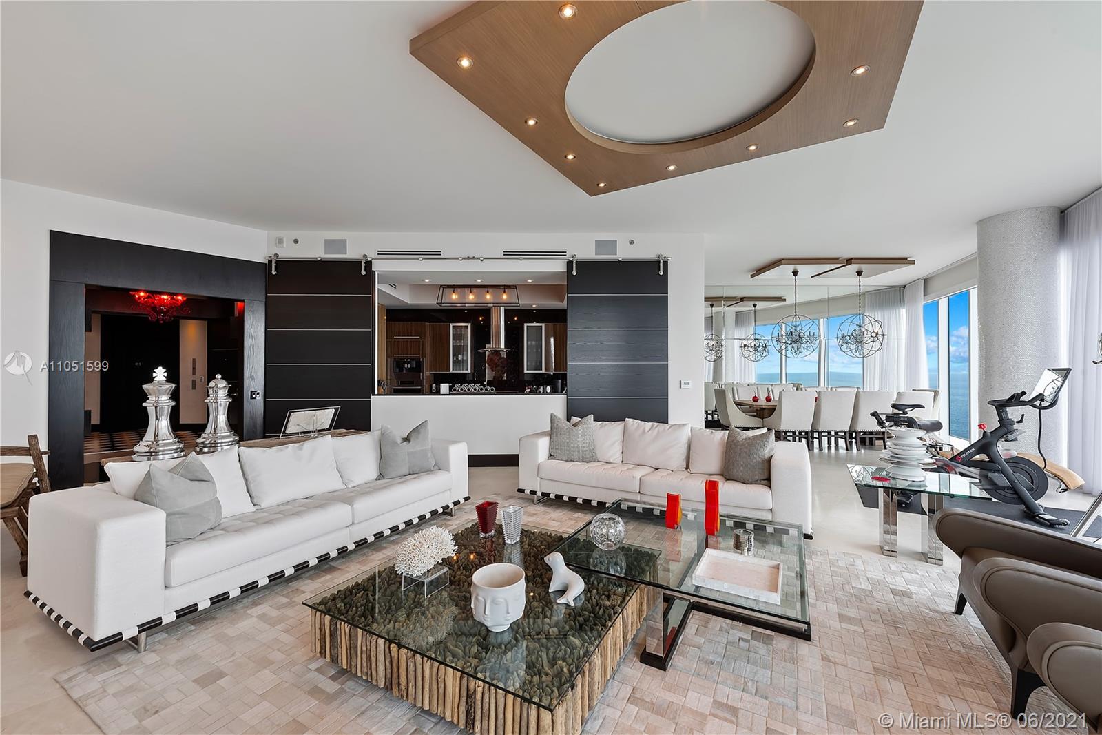 Photo of 2711 Ocean Dr #4005, Hollywood, Florida, 33019 -
