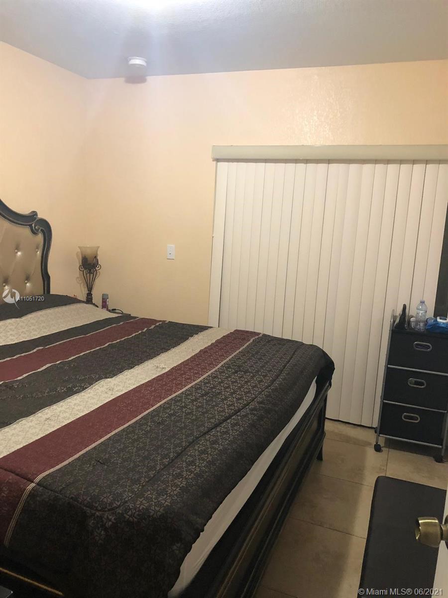 See details / 2784 sq. ft. $ 2021-06-03 0 Photo