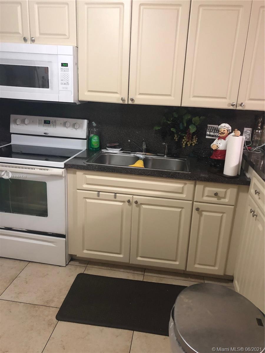 See details / 2784 sq. ft. $ 2021-06-03 0 Photo