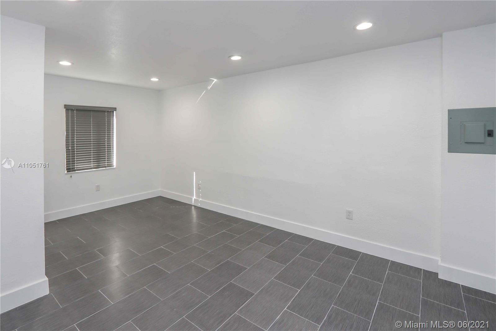 See details / 2326 sq. ft. $ 2021-06-03 0 Photo