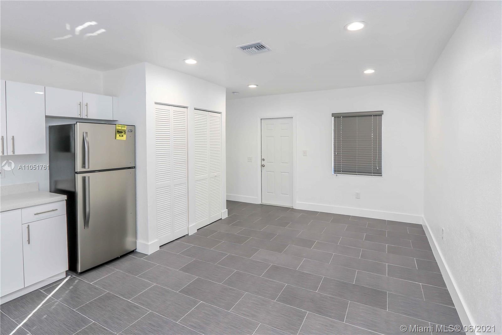 See details / 2326 sq. ft. $ 2021-06-03 0 Photo