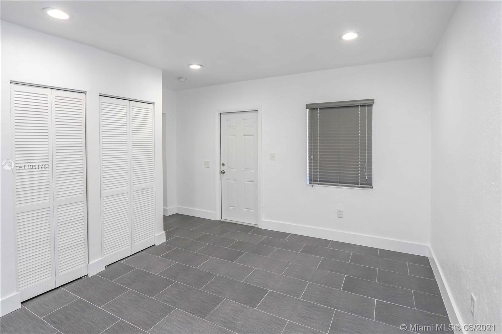 See details / 2326 sq. ft. $ 2021-06-03 0 Photo