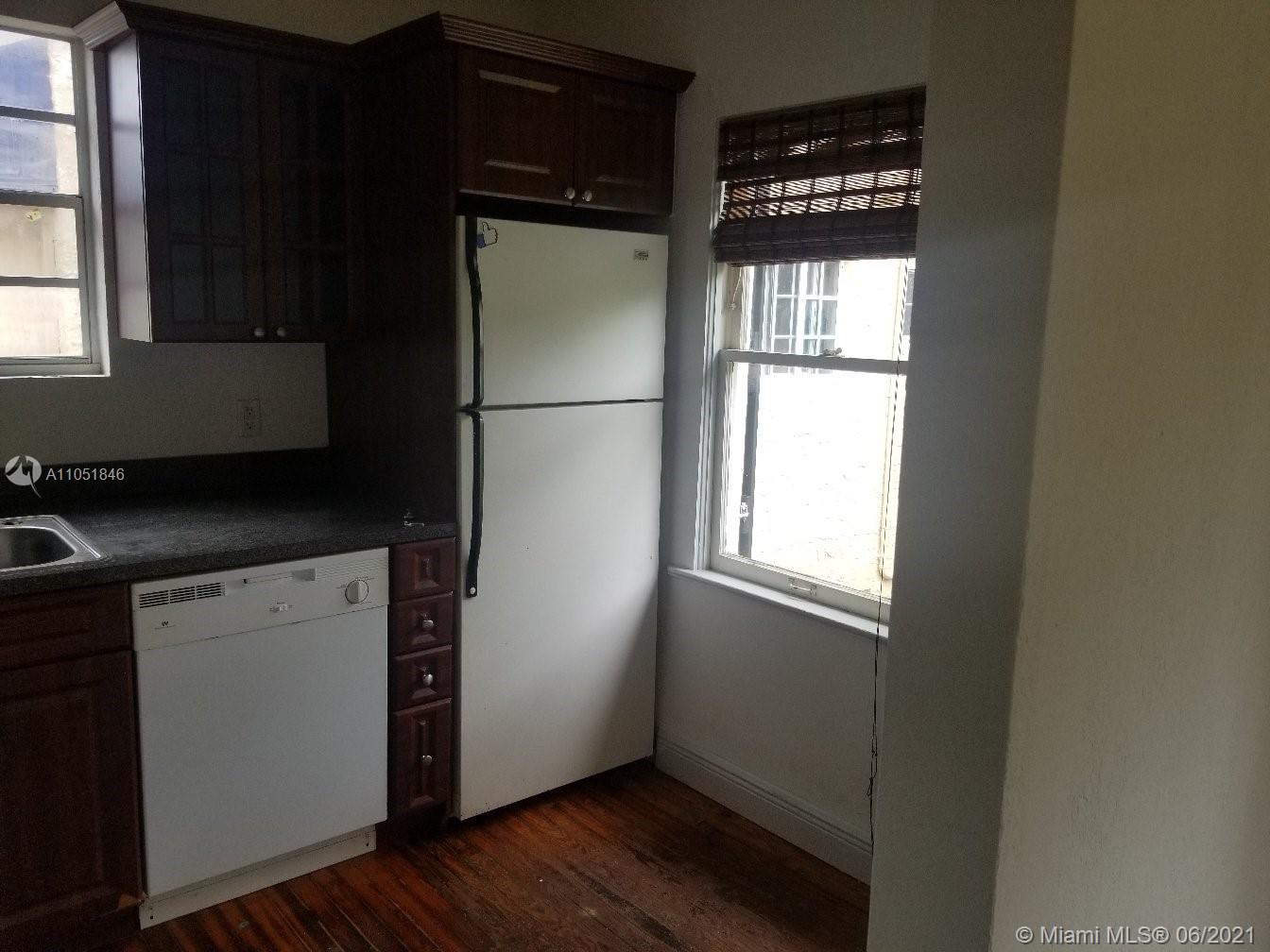 See details / 1450 sq. ft. $ 2021-06-03 0 Photo
