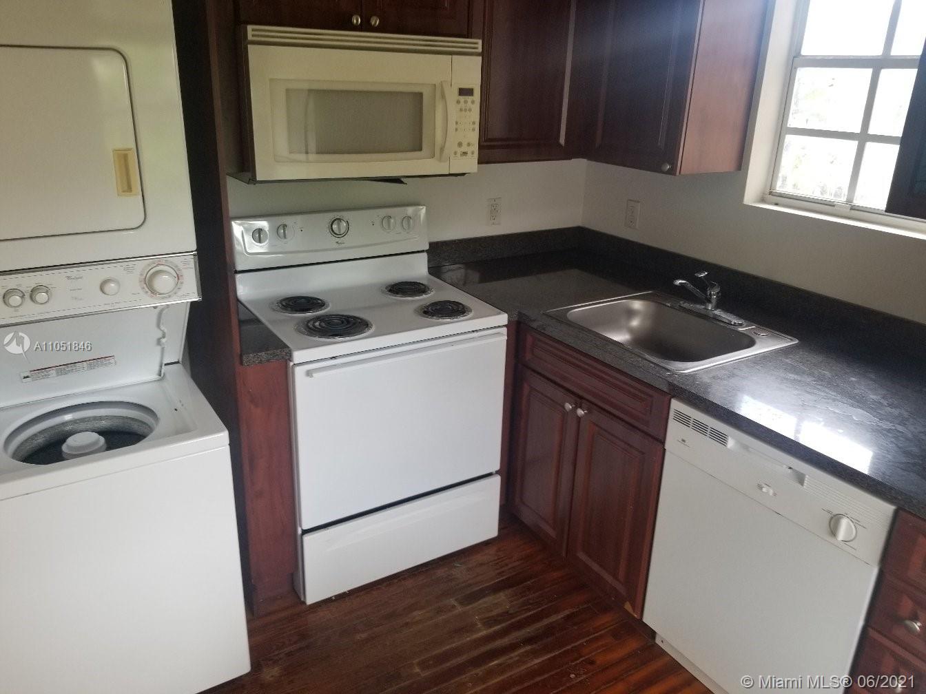 See details / 1450 sq. ft. $ 2021-06-03 0 Photo