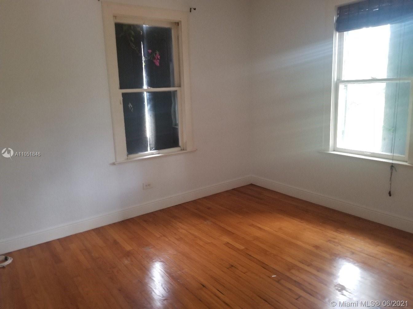 See details / 1450 sq. ft. $ 2021-06-03 0 Photo