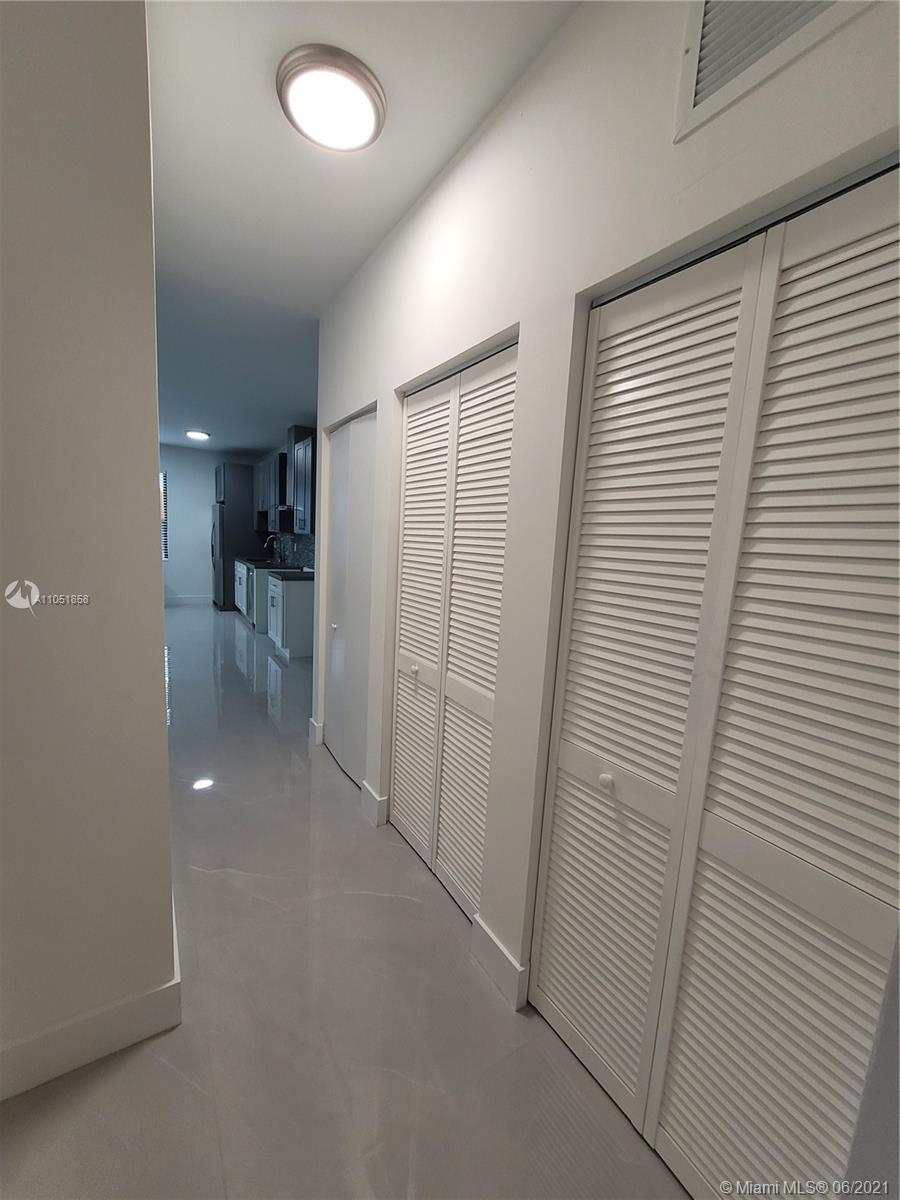 See details / 2082 sq. ft. $ 2021-06-03 0 Photo