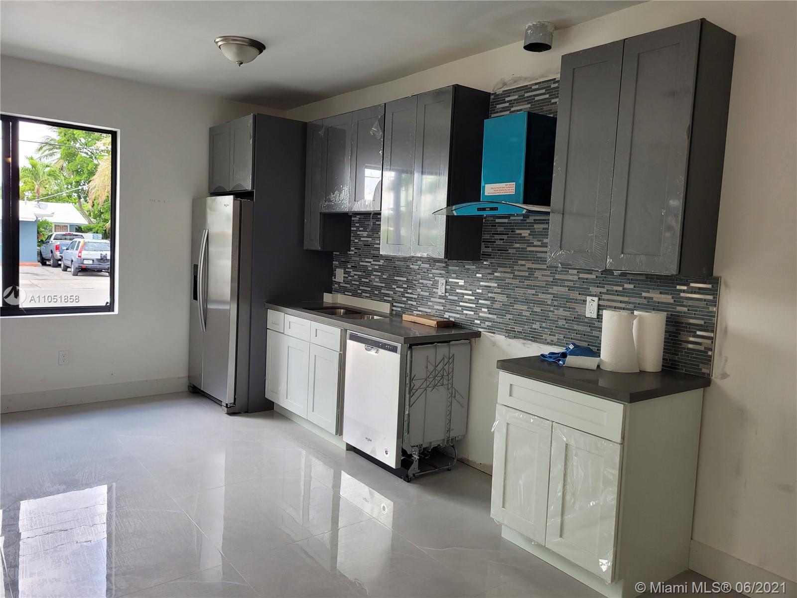 See details / 2082 sq. ft. $ 2021-06-03 0 Photo