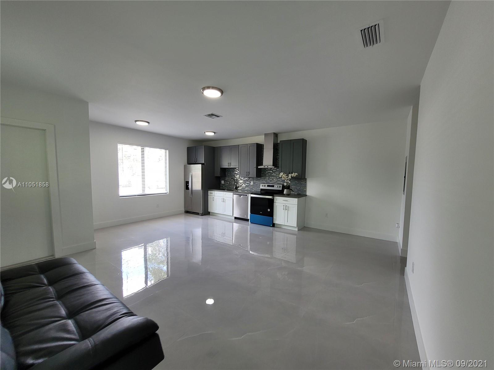 See details / 2082 sq. ft. $ 2021-06-03 0 Photo
