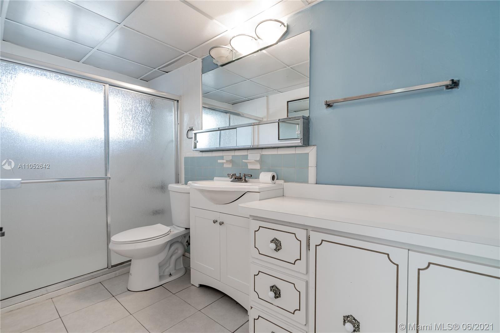 See details / 1570 sq. ft. $ 2021-06-04 0 Photo