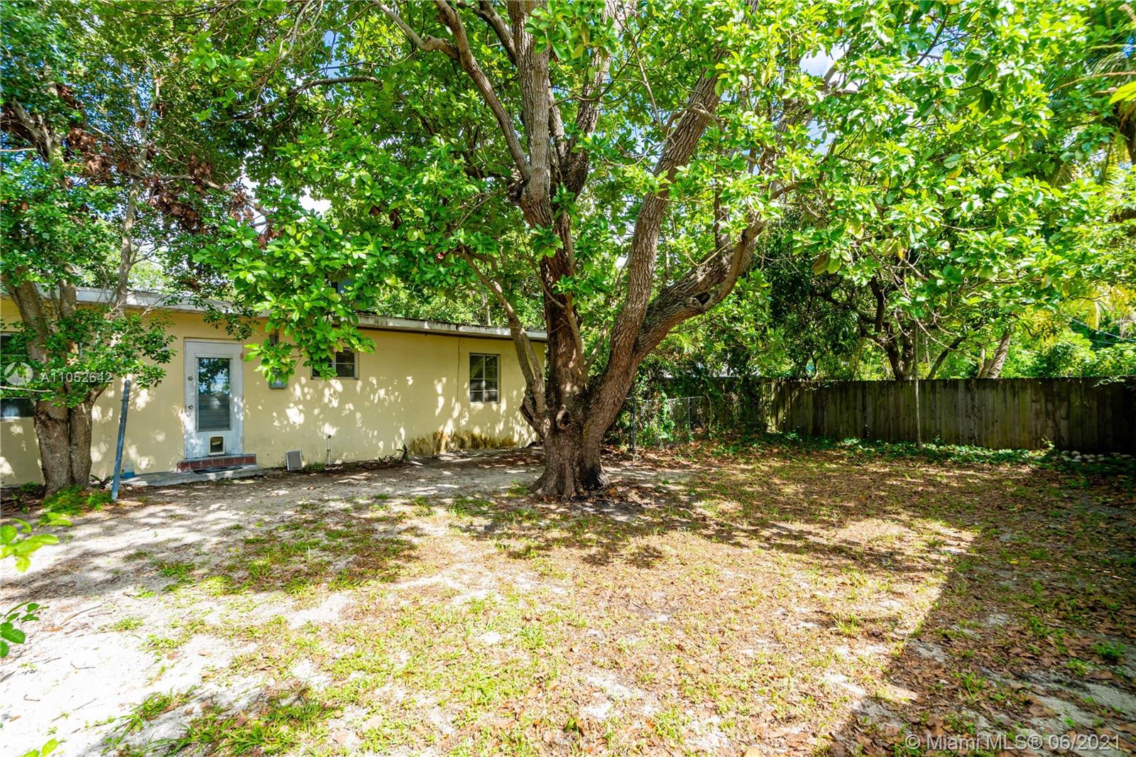 See details / 1570 sq. ft. $ 2021-06-04 0 Photo