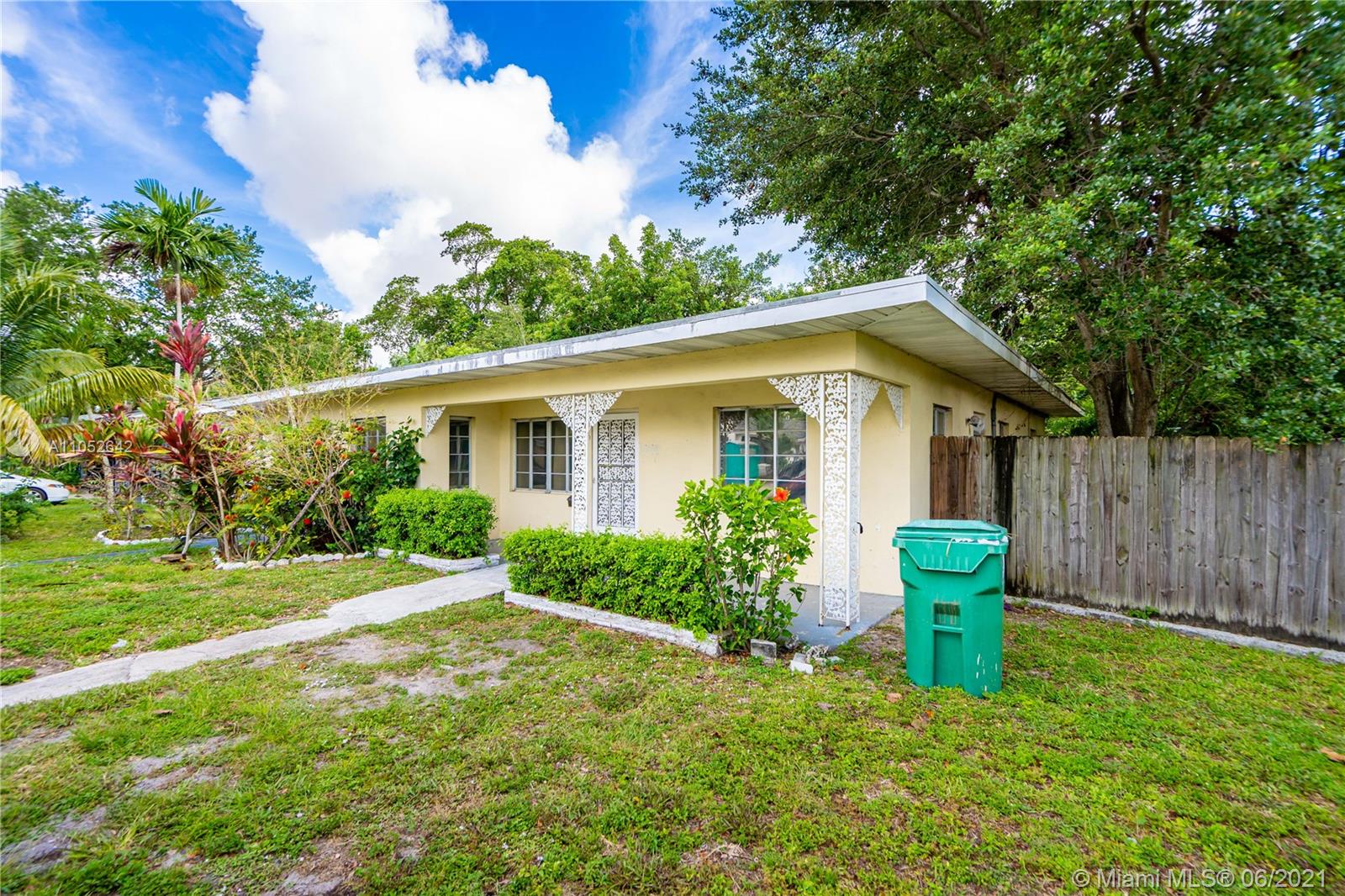 See details / 1570 sq. ft. $ 2021-06-04 0 Photo