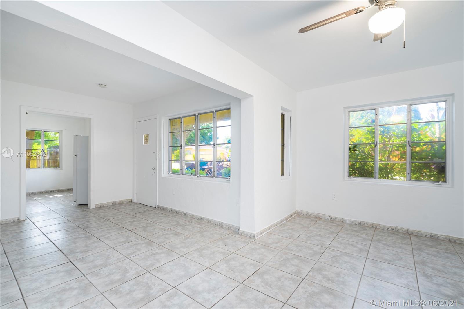 See details / 1570 sq. ft. $ 2021-06-04 0 Photo