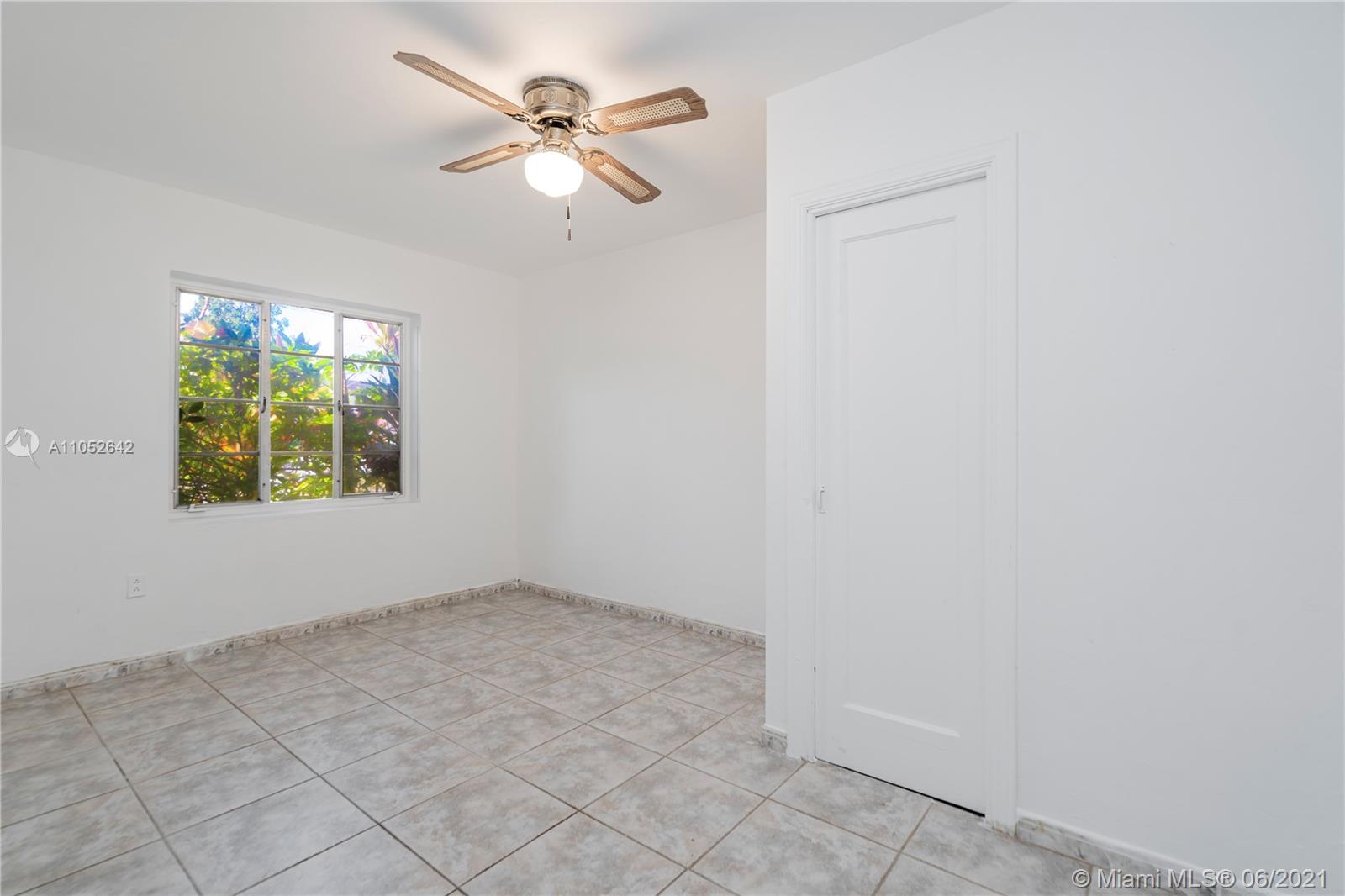 See details / 1570 sq. ft. $ 2021-06-04 0 Photo