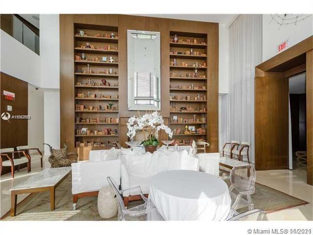 Photo of 450 Alton Rd #1908, Miami Beach, Florida, 33139 -