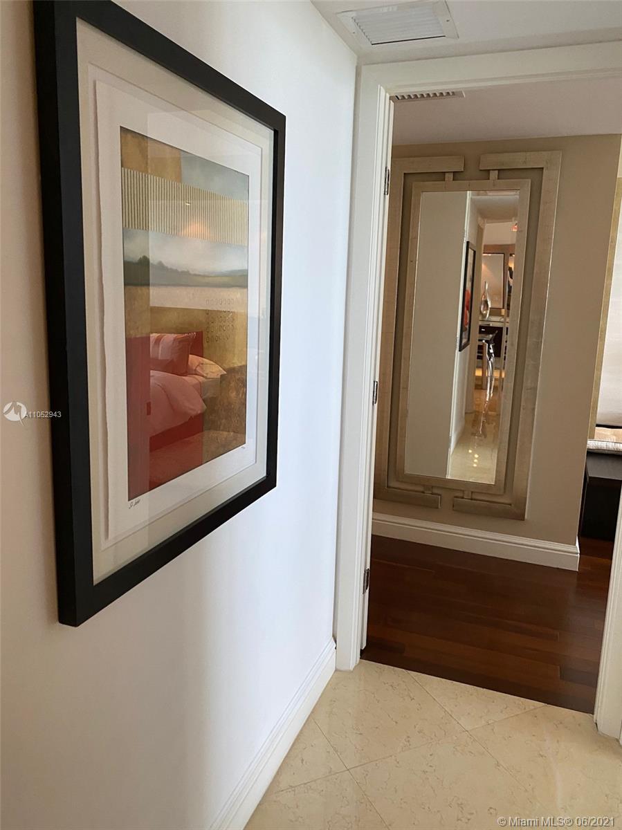 See details 3111 3 / 2 1554 sq. ft. $ 2021-06-06 0 Photo