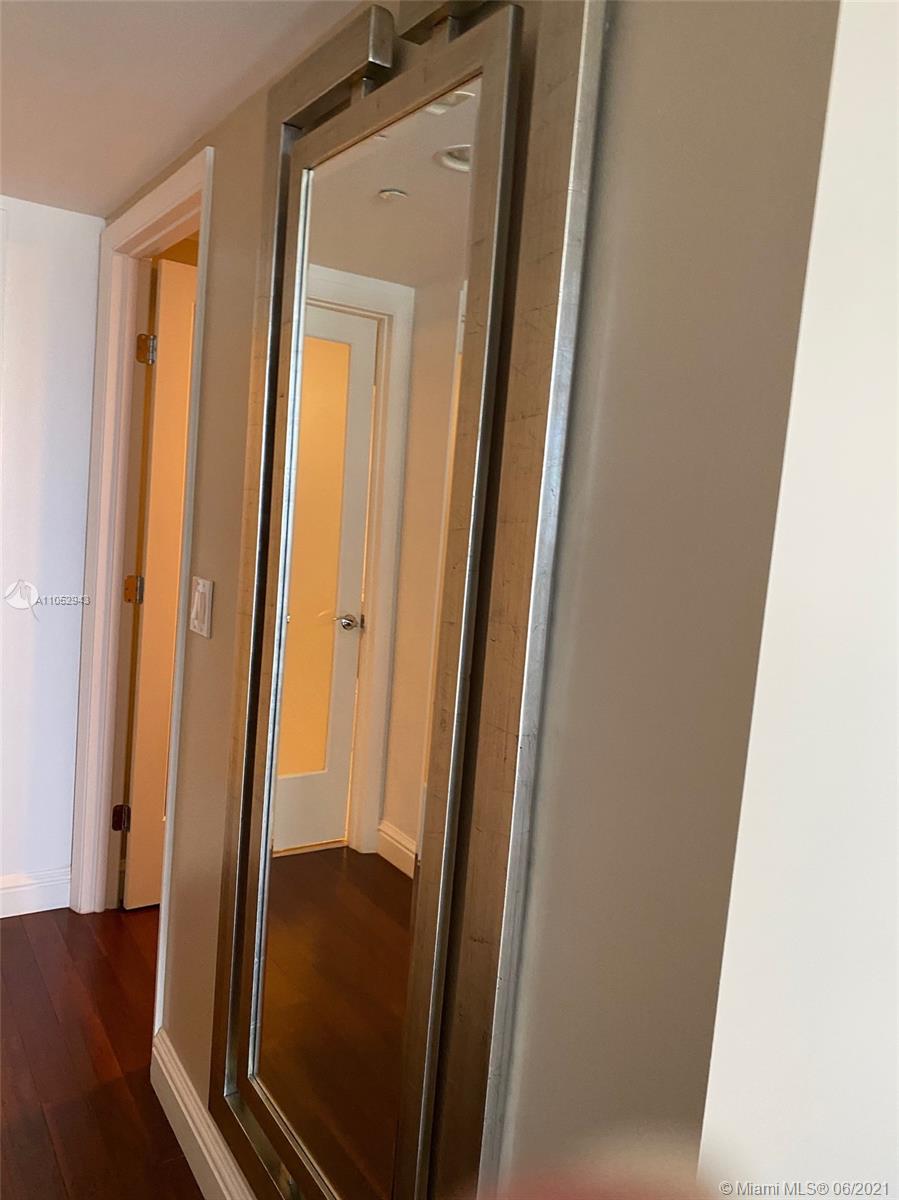 See details 3111 3 / 2 1554 sq. ft. $ 2021-06-06 0 Photo
