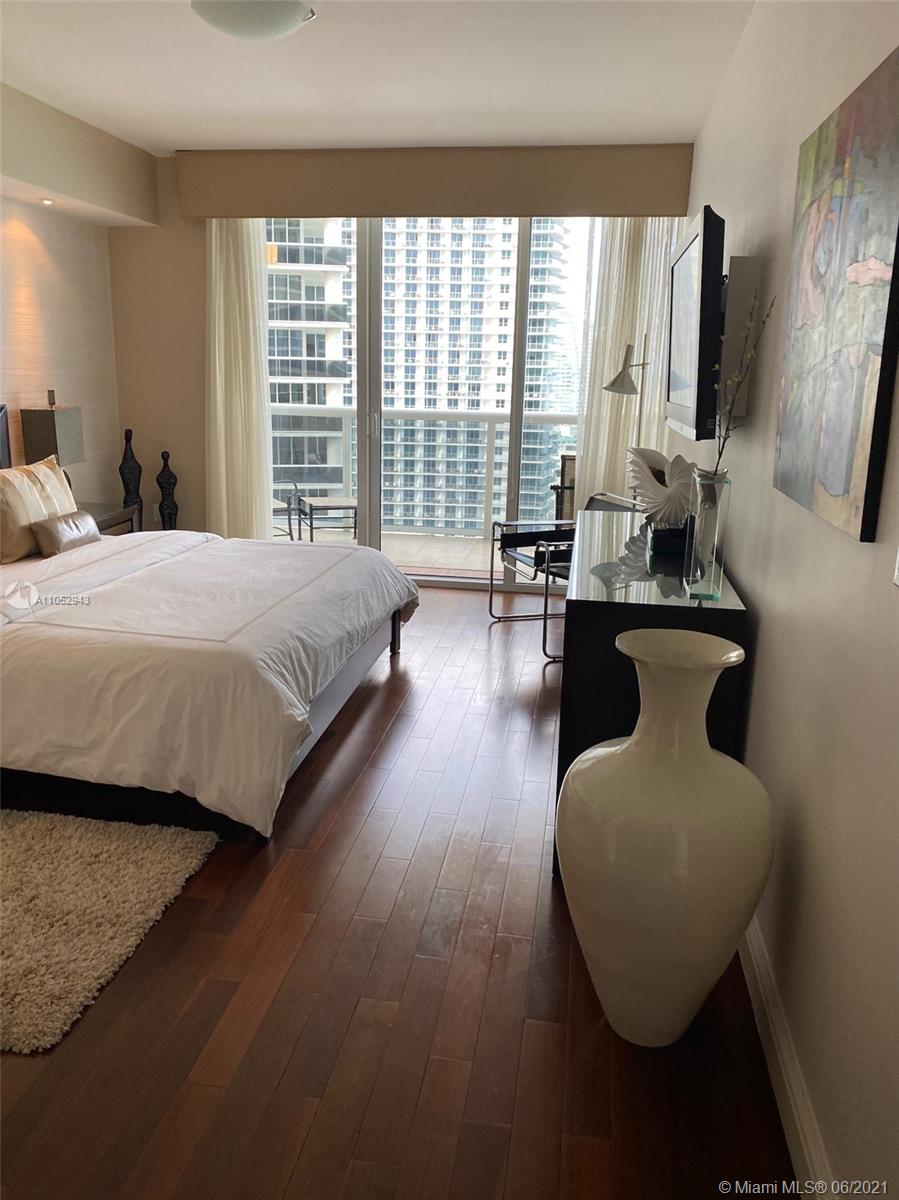 See details 3111 3 / 2 1554 sq. ft. $ 2021-06-06 0 Photo