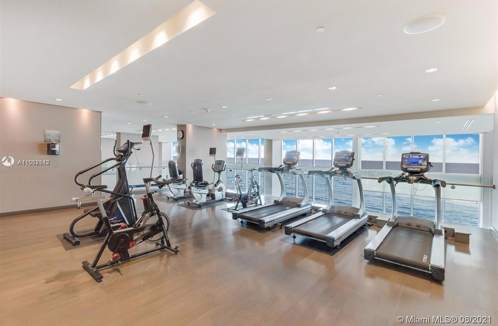 See details 3111 3 / 2 1554 sq. ft. $ 2021-06-06 0 Photo