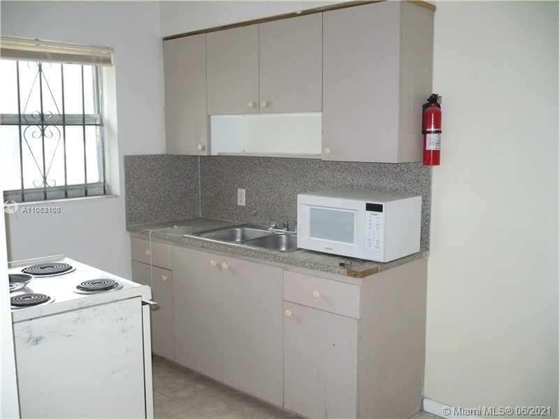 See details / 1077 sq. ft. $ 2021-06-07 0 Photo