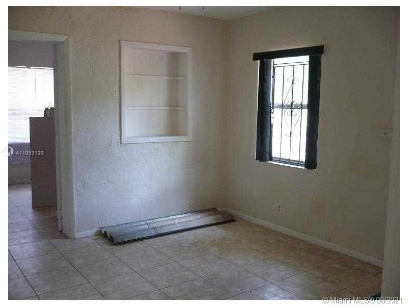 See details / 1077 sq. ft. $ 2021-06-07 0 Photo
