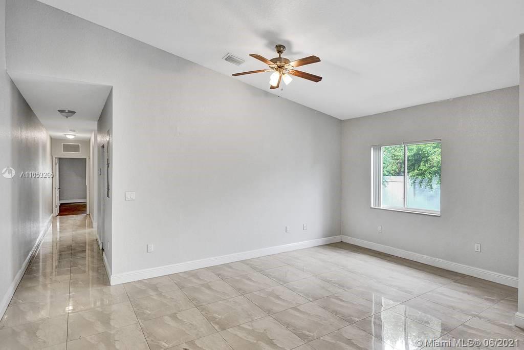 See details / 3307 sq. ft. $ 2021-06-14 0 Photo