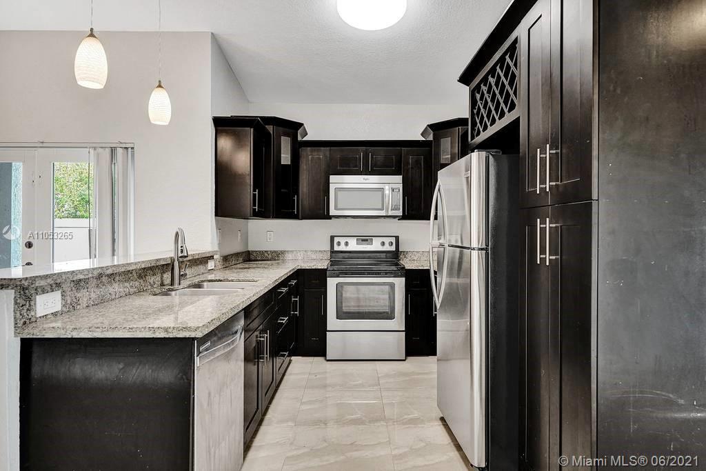 See details / 3307 sq. ft. $ 2021-06-14 0 Photo