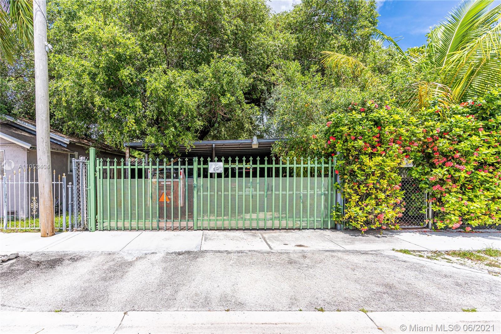 See details / 1500 sq. ft. $ 2021-06-07 0 Photo