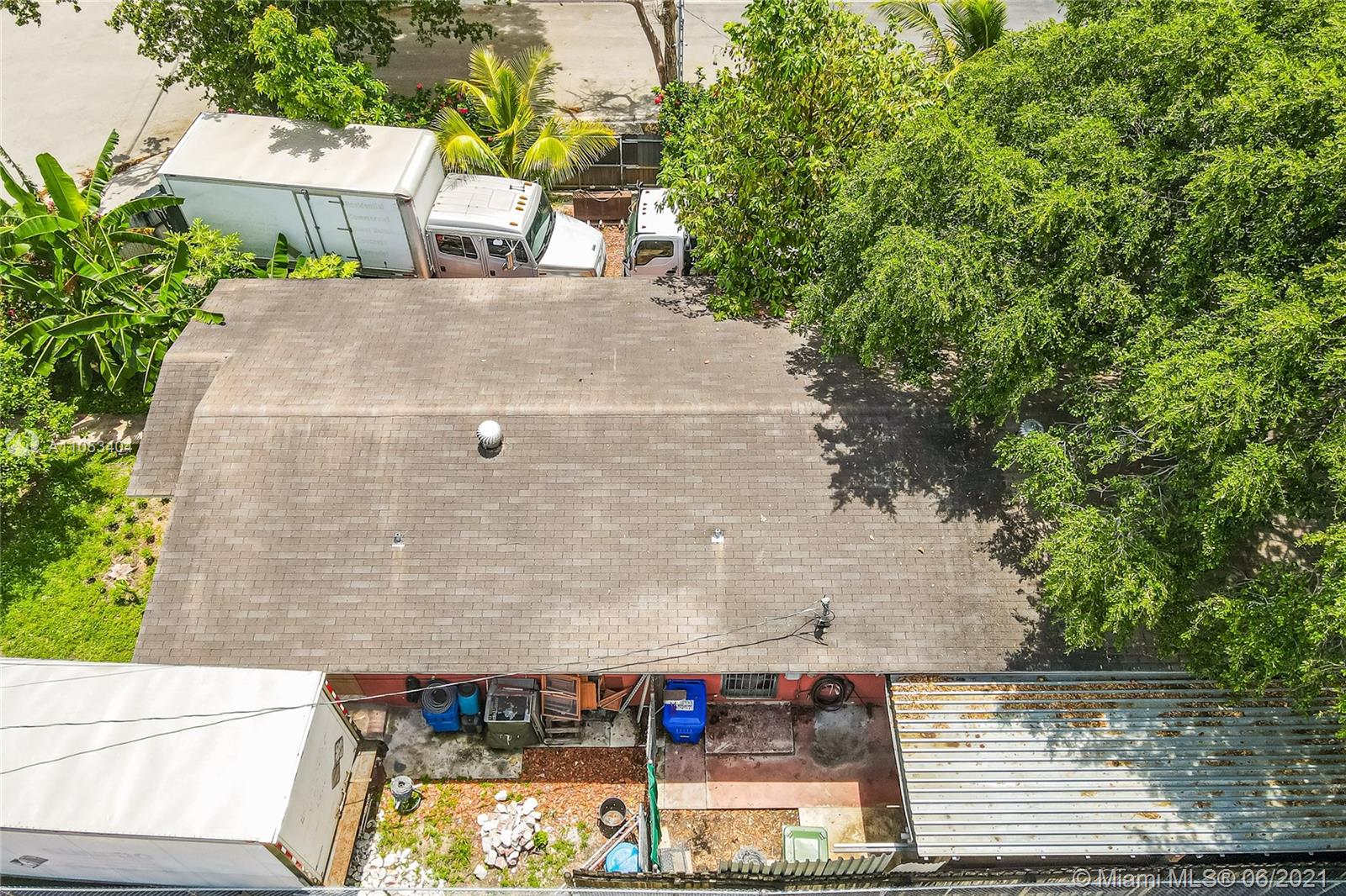 See details / 1500 sq. ft. $ 2021-06-07 0 Photo