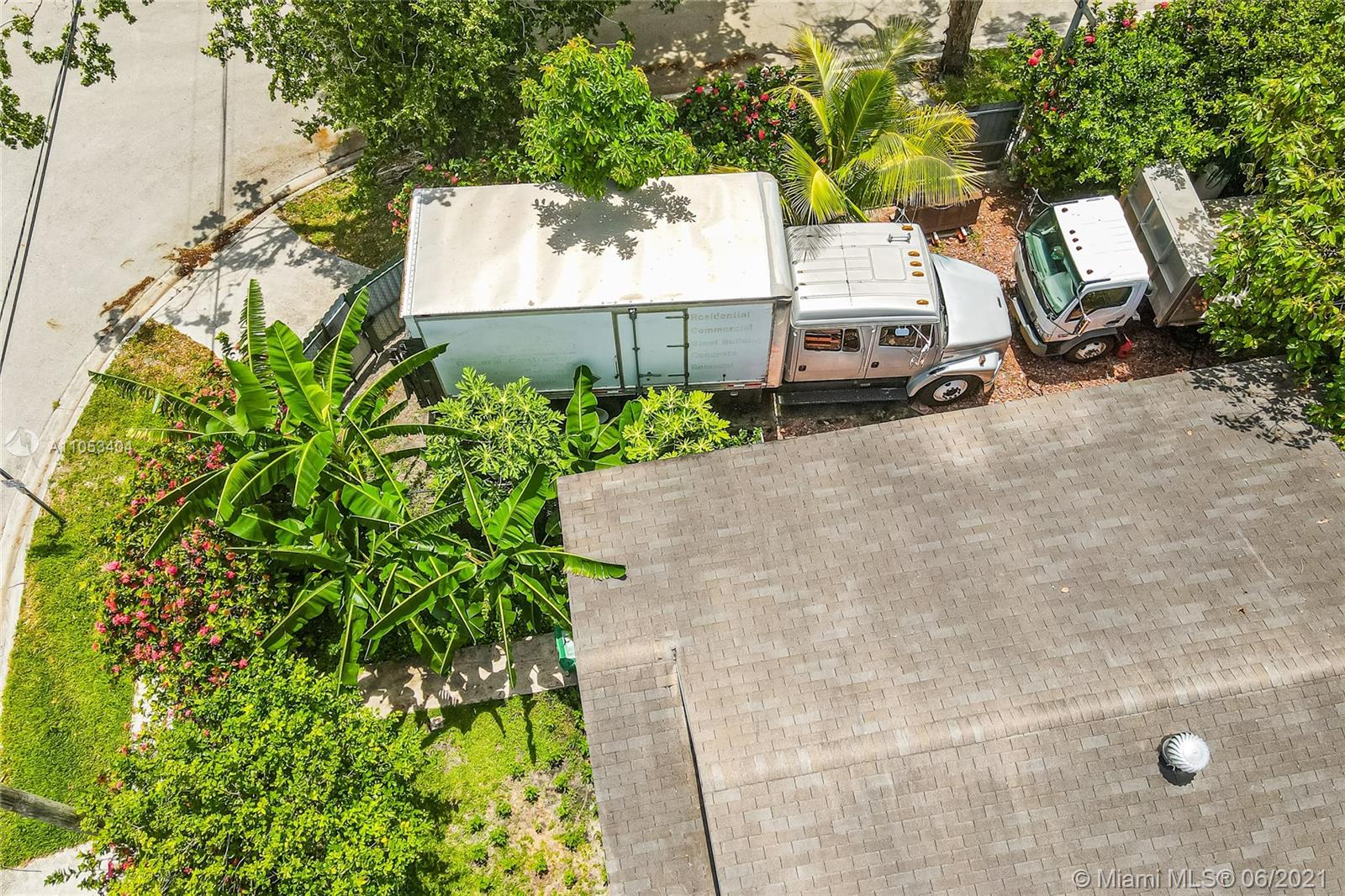 See details / 1500 sq. ft. $ 2021-06-07 0 Photo
