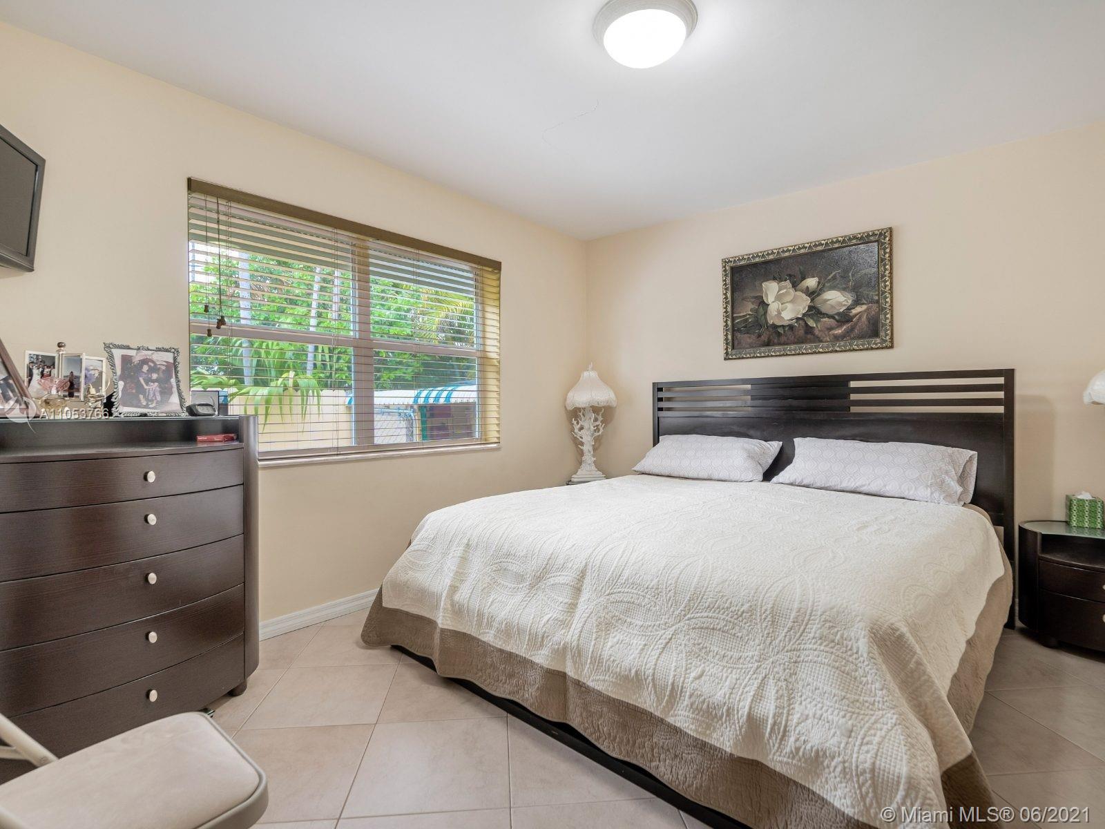 See details / 2098 sq. ft. $ 2021-06-08 0 Photo