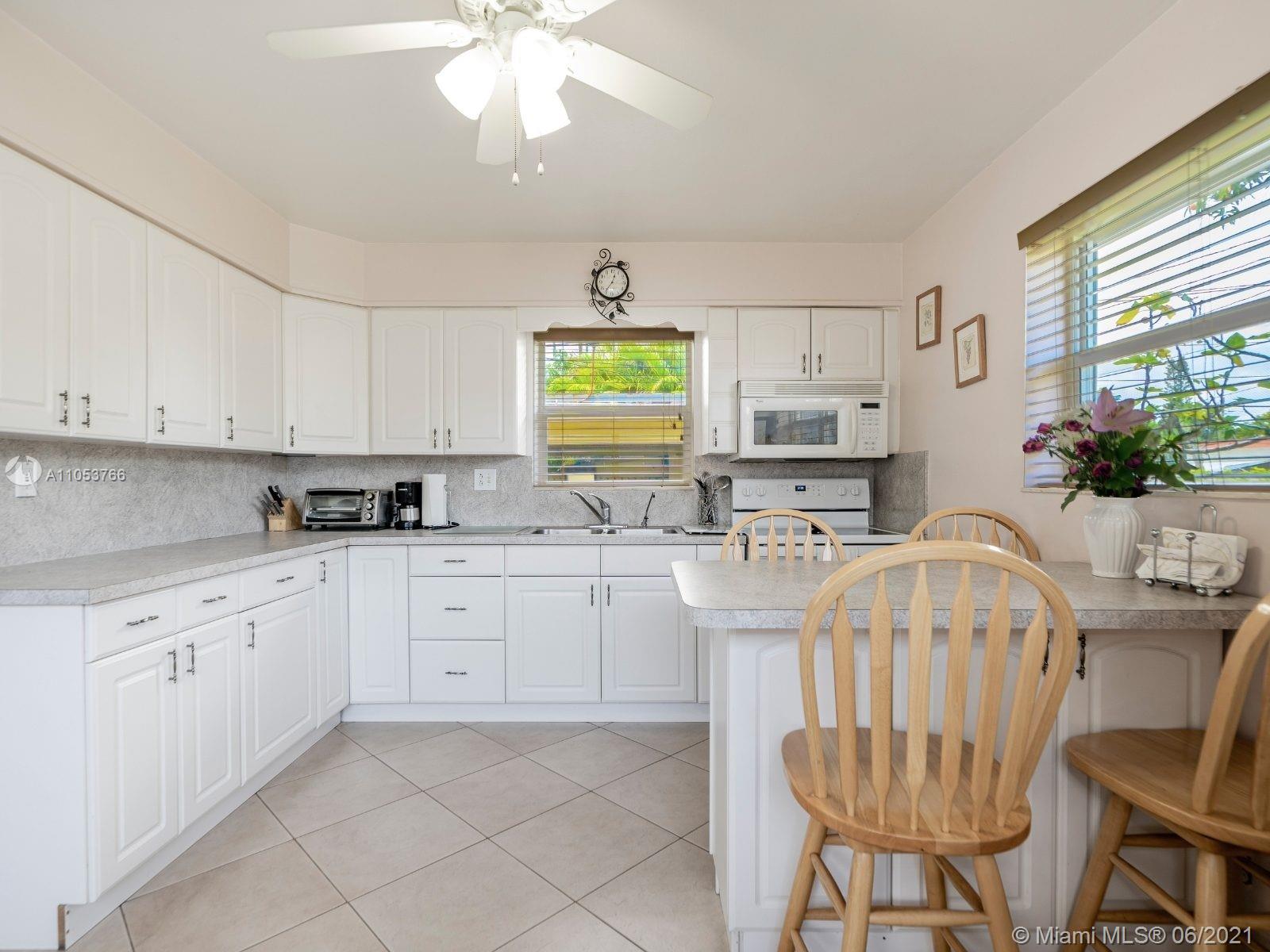 See details / 2098 sq. ft. $ 2021-06-08 0 Photo