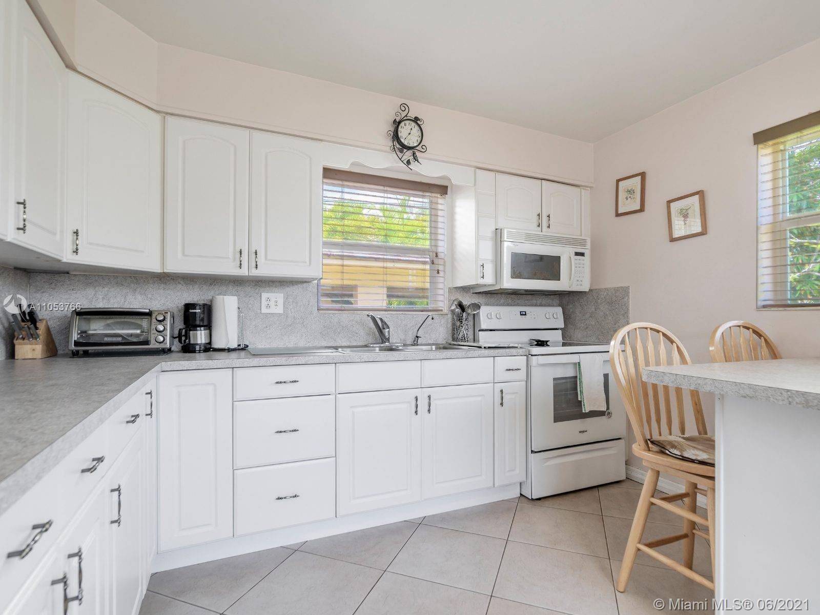 See details / 2098 sq. ft. $ 2021-06-08 0 Photo