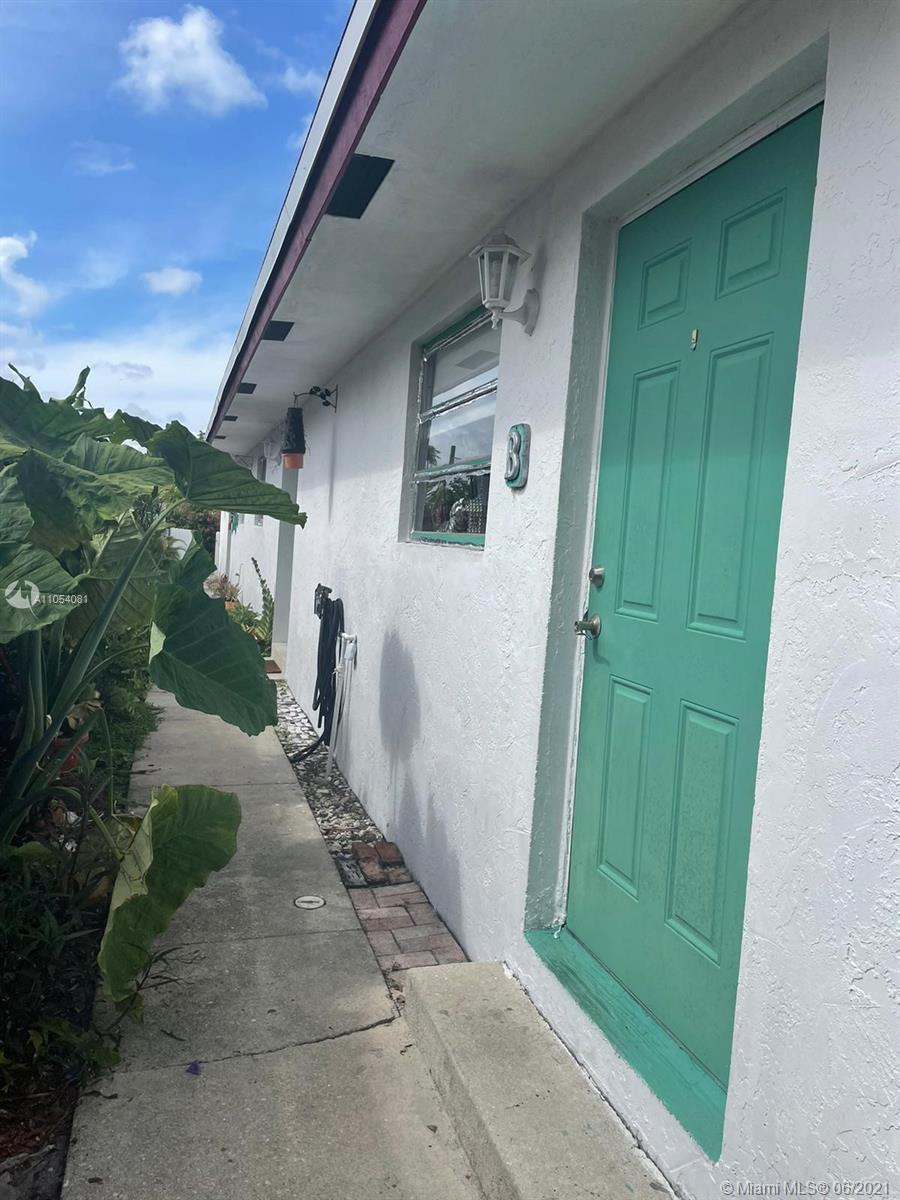 See details / 2565 sq. ft. $ 2021-06-08 0 Photo