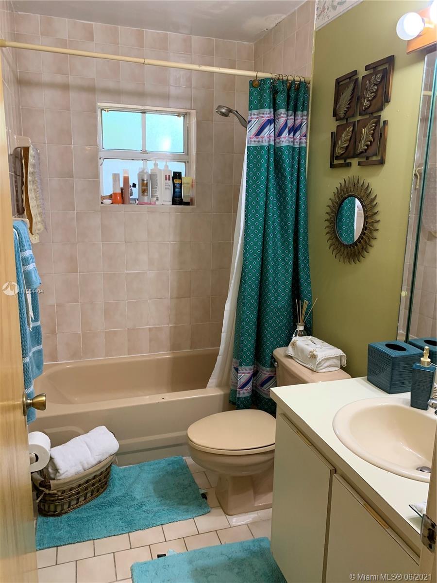 See details / 2877 sq. ft. $ 2021-06-09 0 Photo