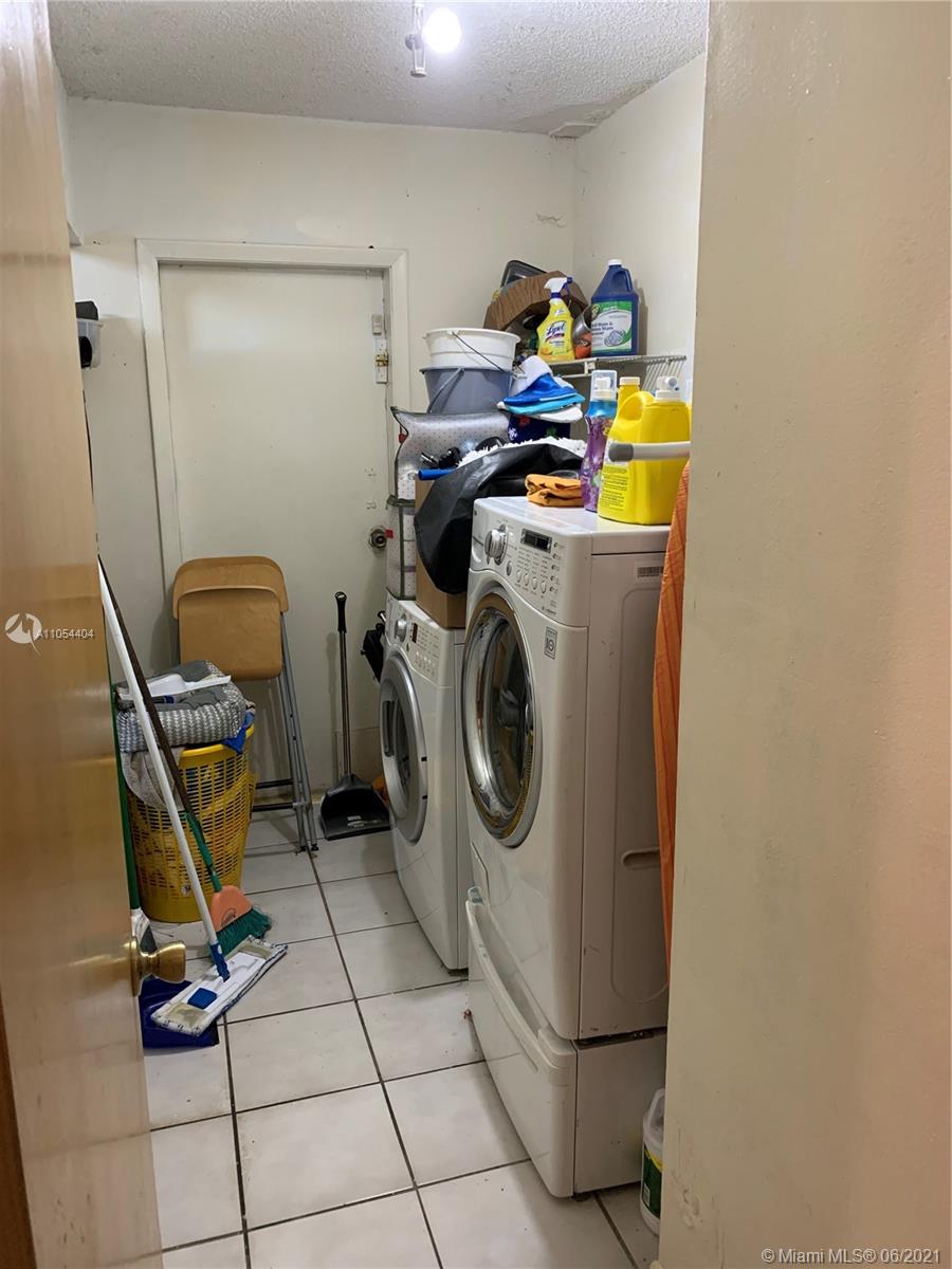 See details / 2877 sq. ft. $ 2021-06-09 0 Photo