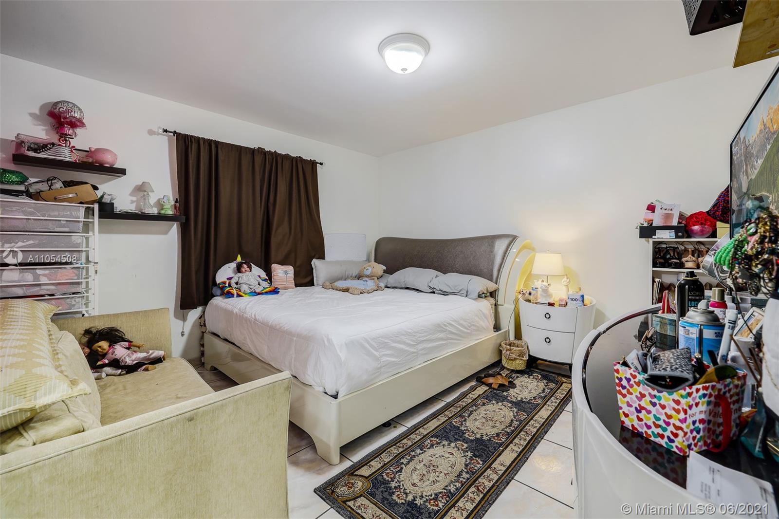 See details / 2536 sq. ft. $ 2021-06-09 0 Photo