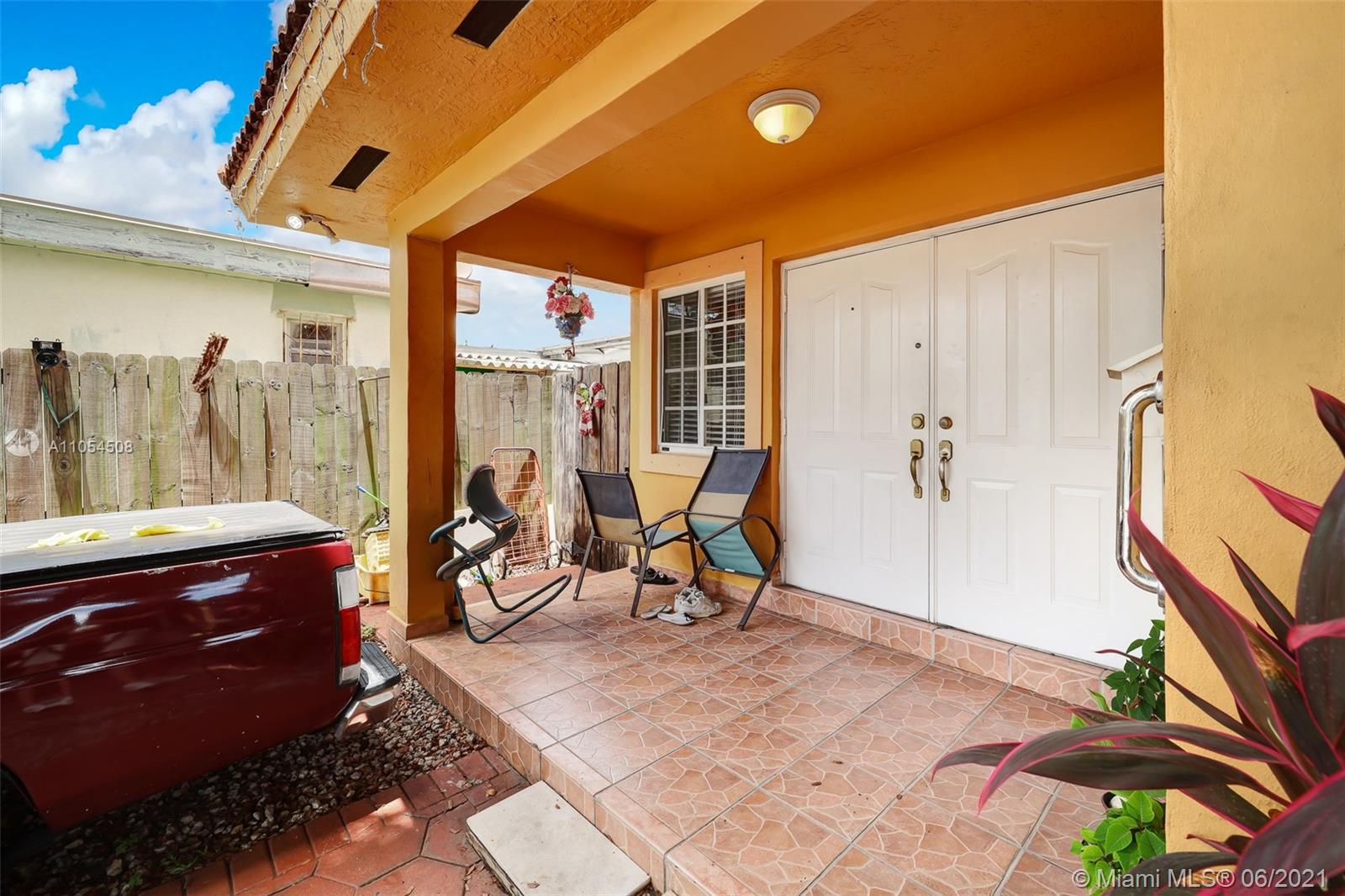 See details / 2536 sq. ft. $ 2021-06-09 0 Photo