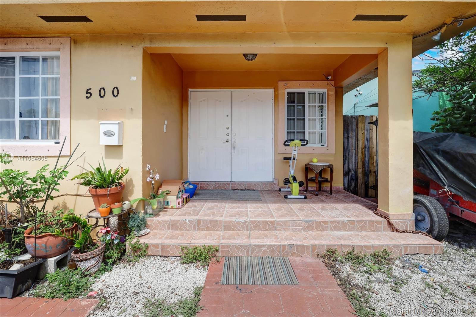 See details / 2536 sq. ft. $ 2021-06-09 0 Photo