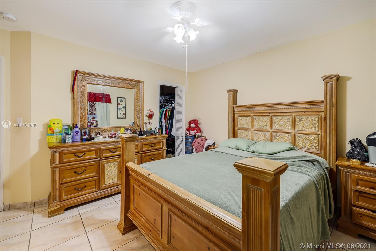 See details / 2536 sq. ft. $ 2021-06-09 0 Photo