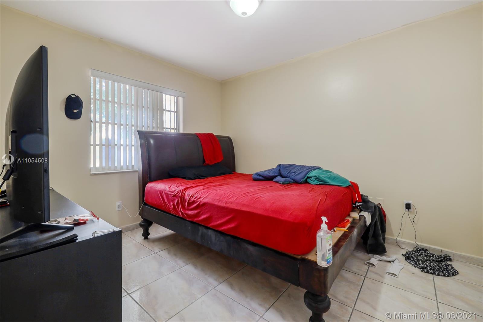 See details / 2536 sq. ft. $ 2021-06-09 0 Photo