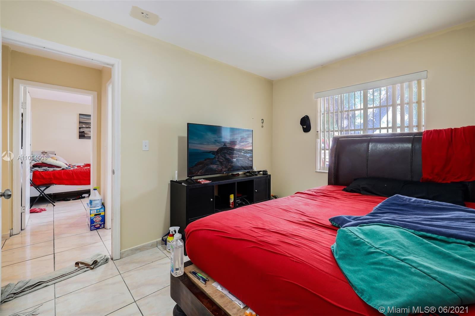 See details / 2536 sq. ft. $ 2021-06-09 0 Photo