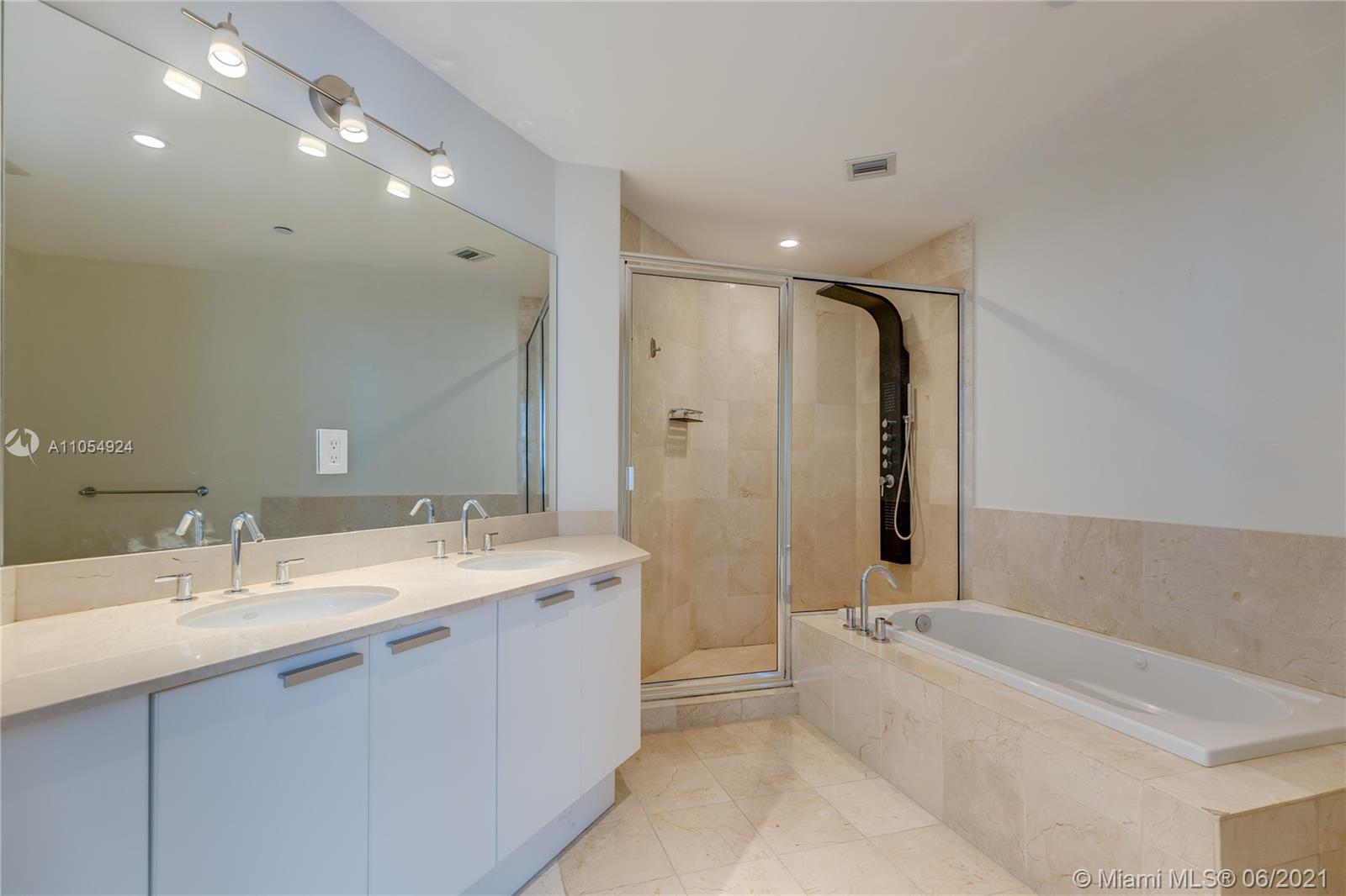 Photo of 3131 188th St #1-1007, Aventura, Florida, 33180 -