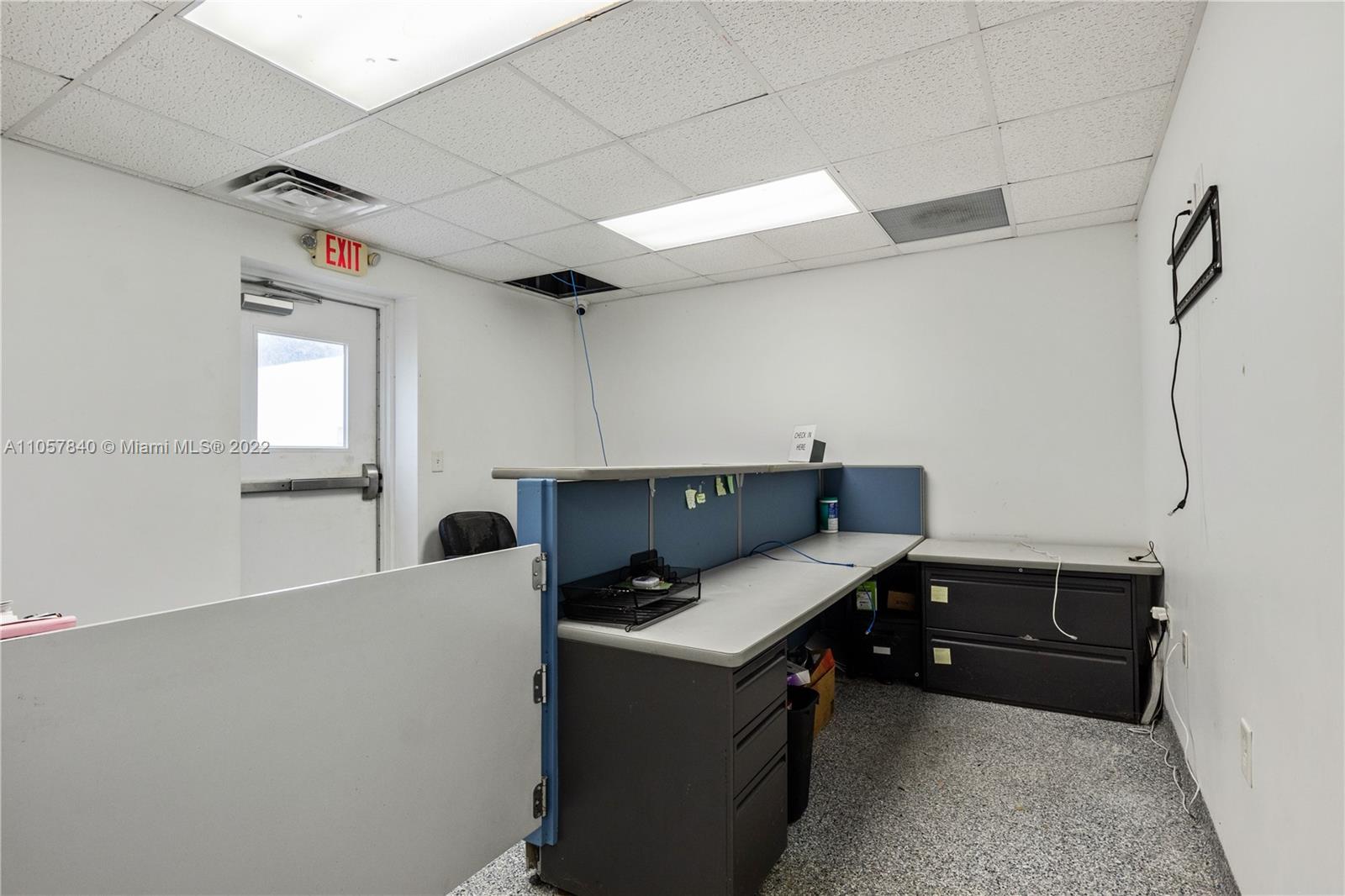 See details / sq. ft. $ 2021-06-16 0 Photo