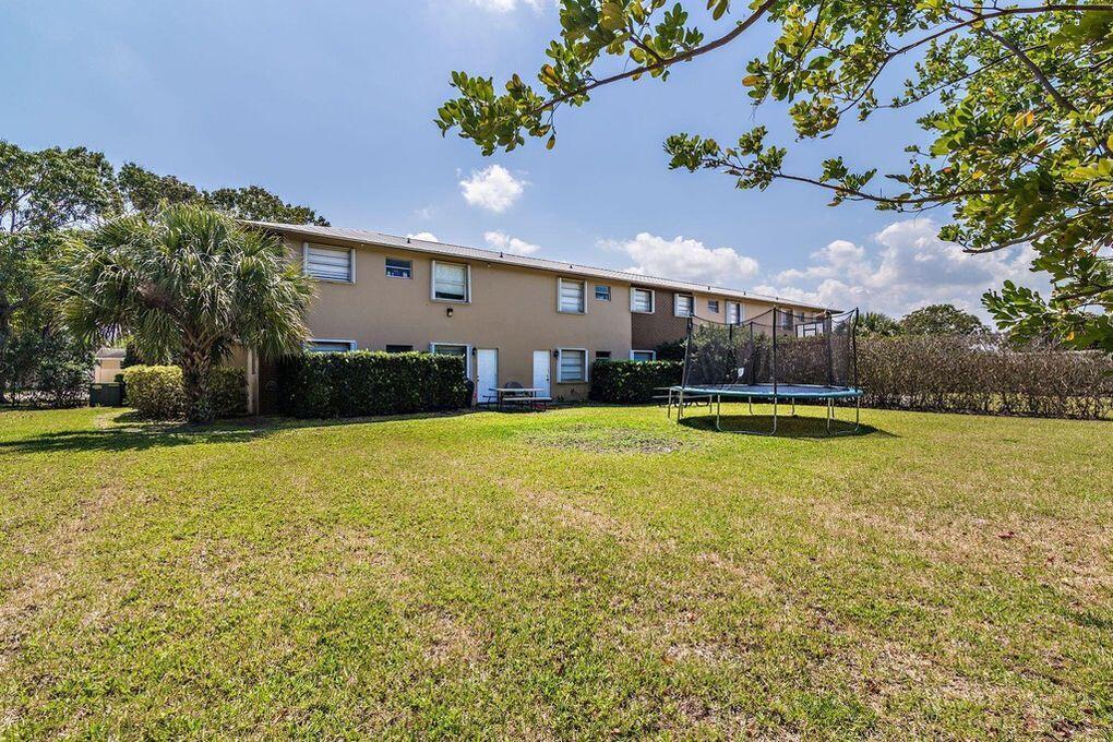 See details / 8 sq. ft. $ 2026-09-07 0 Photo
