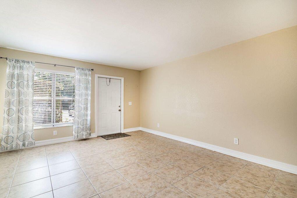 See details / 8 sq. ft. $ 2026-09-07 0 Photo