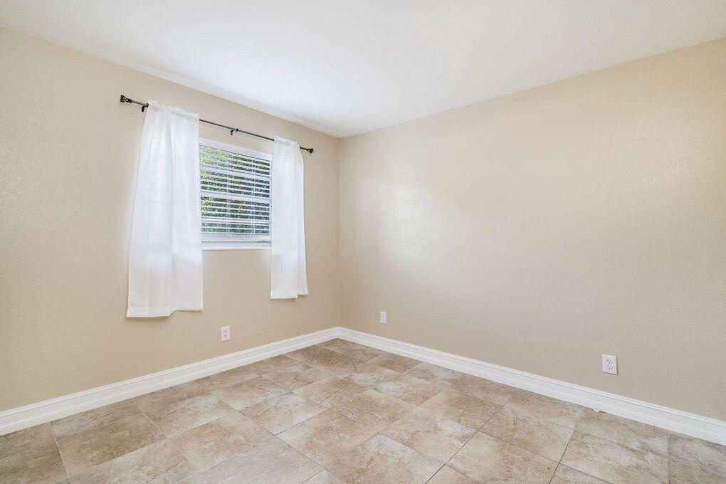 See details / 8 sq. ft. $ 2026-09-07 0 Photo