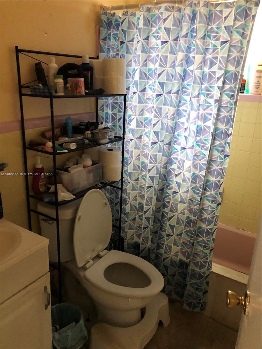 See details / 1536 sq. ft. $ 2021-11-25 0 Photo